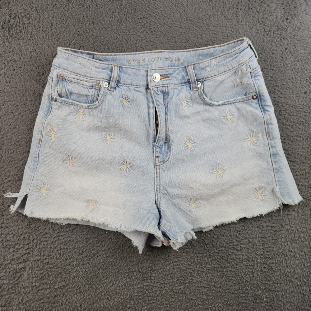 American Eagle Mom Denim Shorts Floral Embroidered Cut Off High Rise Size 10